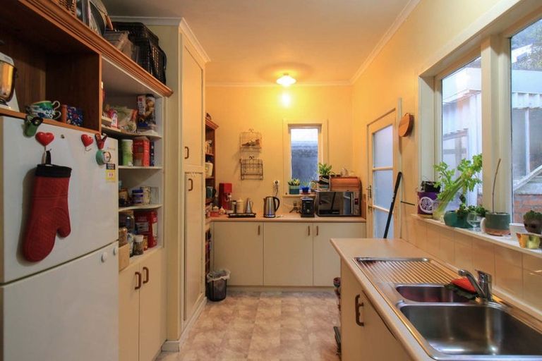 Photo of property in 36 Tavistock Road, Melrose, Wellington, 6023