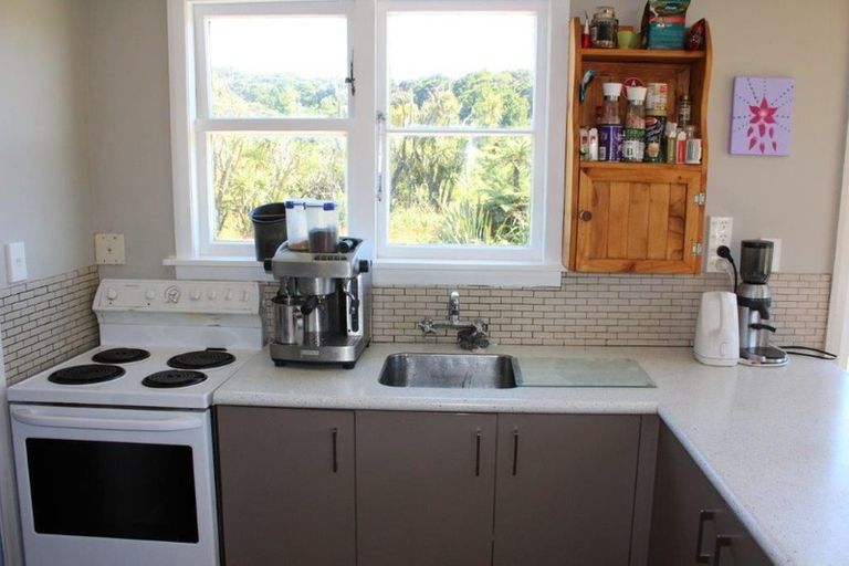 Photo of property in 176 Wharariki Road, Puponga, Collingwood, 7073