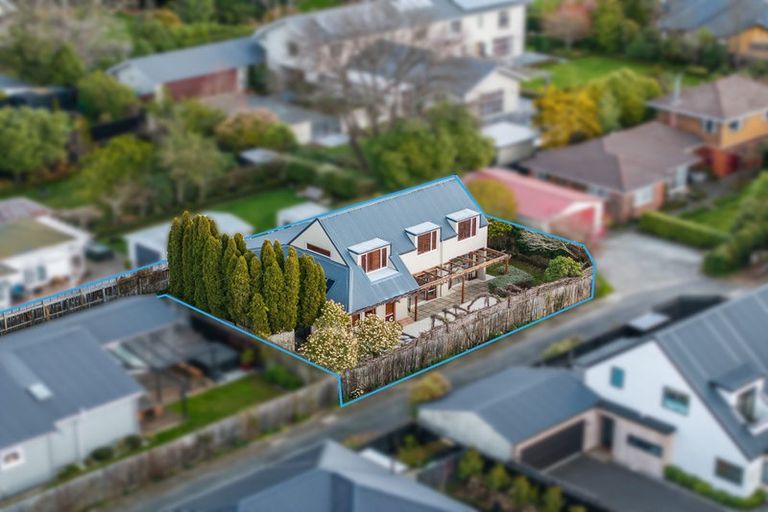 Photo of property in 2/151 Idris Road, Strowan, Christchurch, 8052