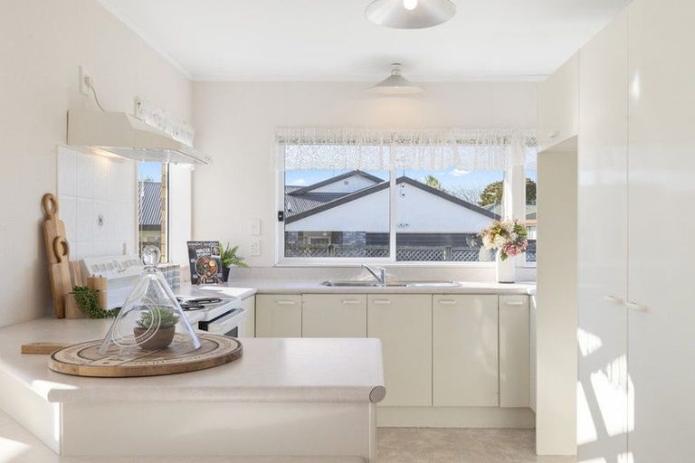 Photo of property in 51a O'connor Drive, Pukekohe, 2120