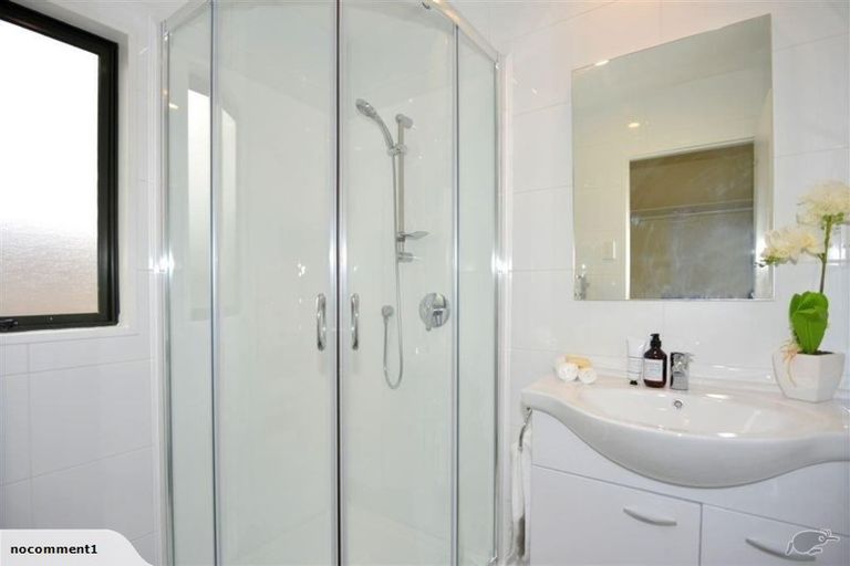 Photo of property in 15a Galway Avenue, Bryndwr, Christchurch, 8052