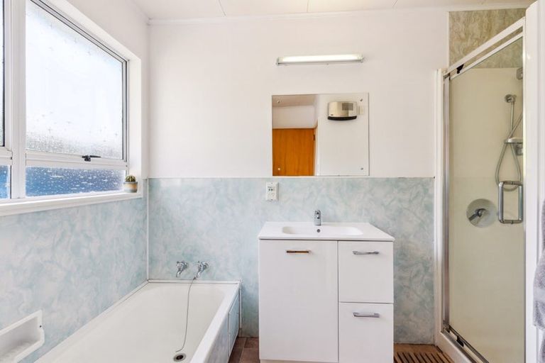 Photo of property in 11b Anaru Street, Raumati Beach, Paraparaumu, 5032