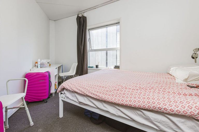 Photo of property in Columbia On Whitaker Apartments, 15a/15 Whitaker Place, Grafton, Auckland, 1010