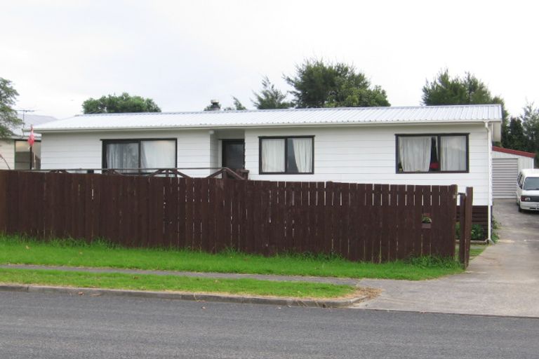 Photo of property in 35 Trevor Hosken Drive, Wiri, Auckland, 2104