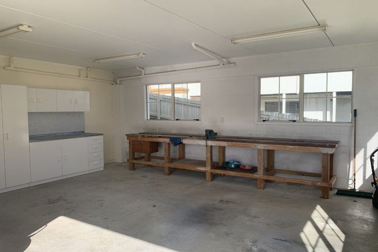 Photo of property in 23 Ramelton Road, Mount Roskill, Auckland, 1041