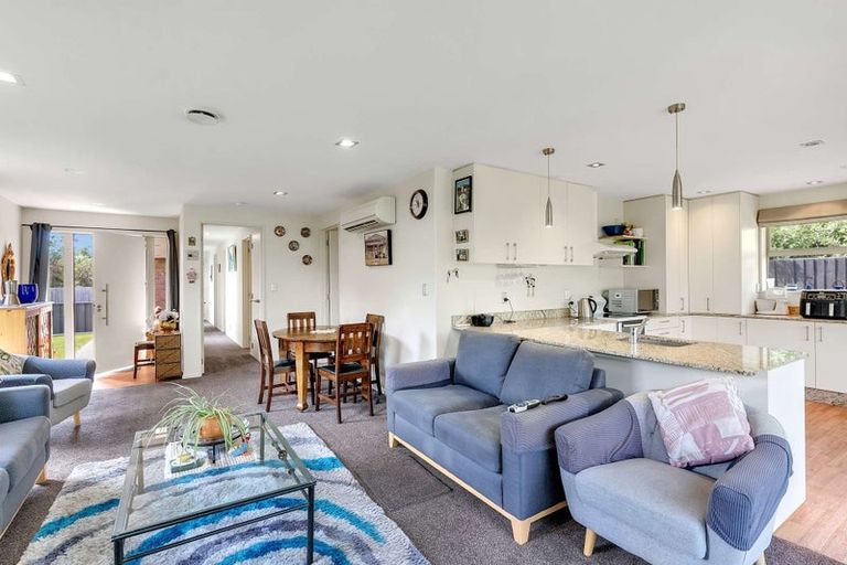 Photo of property in 2b Bank Street, Amberley, 7410