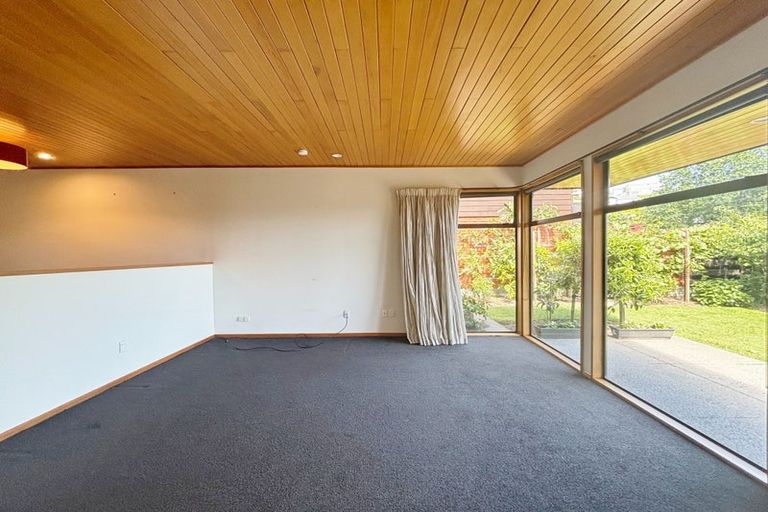Photo of property in 1/31 Crichton Terrace, Cashmere, Christchurch, 8022