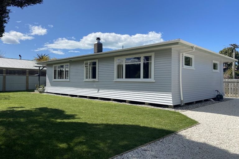 Photo of property in 24 Lucas Street, Riversdale, Blenheim, 7201