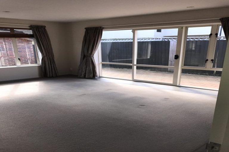 Photo of property in 71b Grafton Street, Waltham, Christchurch, 8011