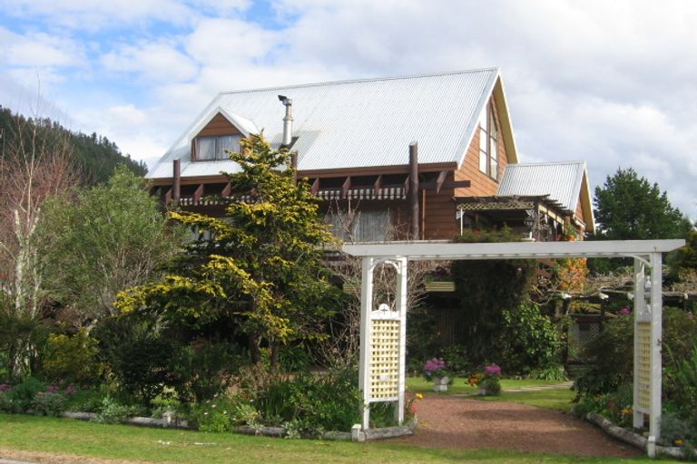 Photo of property in 218 Vista Paku, Pauanui, Hikuai, 3579