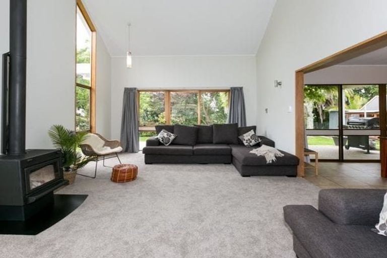 Photo of property in 16 Ngarimu Crescent, Taradale, Napier, 4112