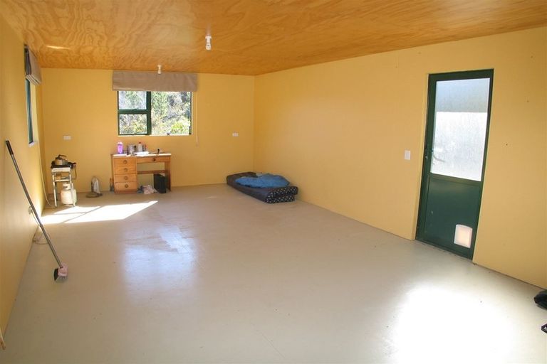 Photo of property in 619 Port Underwood Road, Whatamango Bay, Picton, 7281