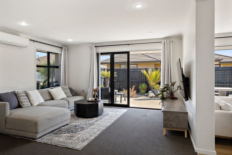 Photo of property in 7 Drabble Crescent, Papamoa Beach, Papamoa, 3118