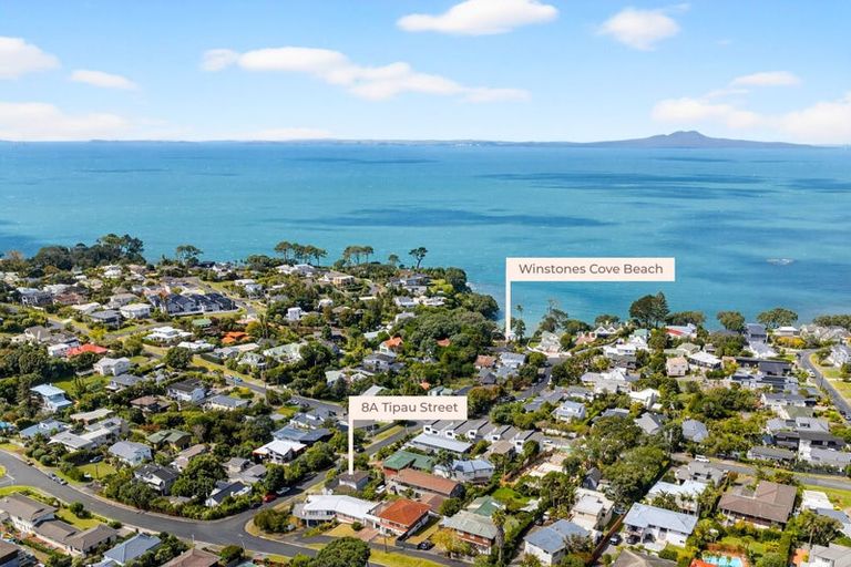 Photo of property in 8a Tipau Street, Torbay, Auckland, 0630