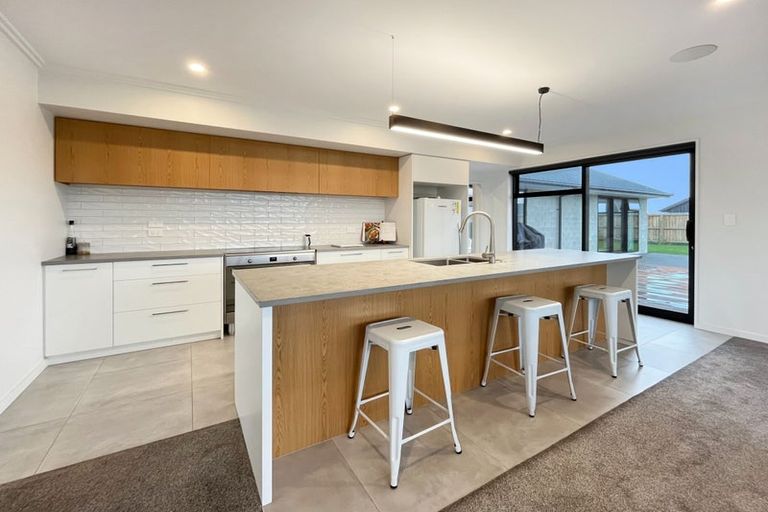 Photo of property in 8 Texel Crescent, West Melton, 7618