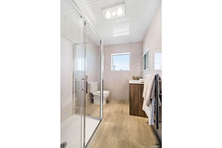 Photo of property in 1/19 Fortunes Road, Half Moon Bay, Auckland, 2012