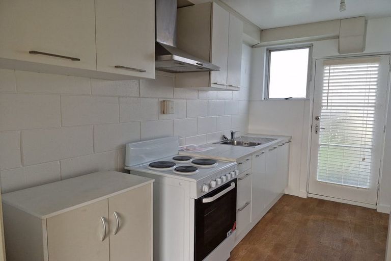 Photo of property in 107 Waltham Road, Sydenham, Christchurch, 8023