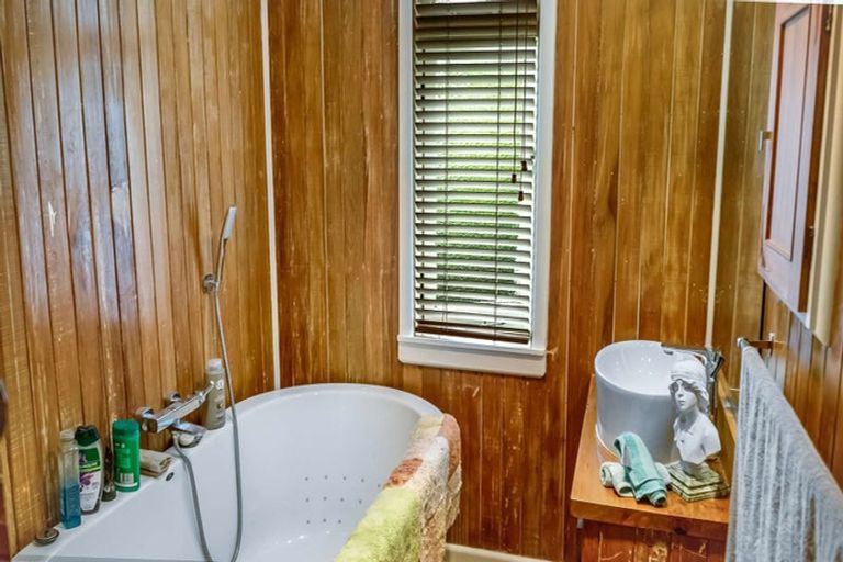 Photo of property in 9 Rotten Row, Tuai, Wairoa, 4195