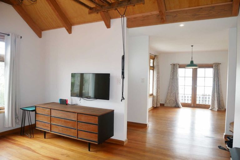 Photo of property in 7 Ticehurst Road, Lyttelton, 8082