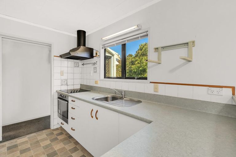 Photo of property in 19 Tara Place, Snells Beach, 0920