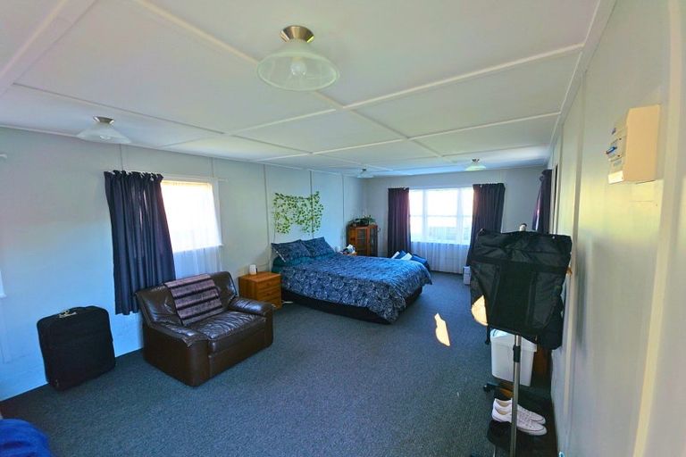 Photo of property in 65 Phillips Street, Sanson, 4817