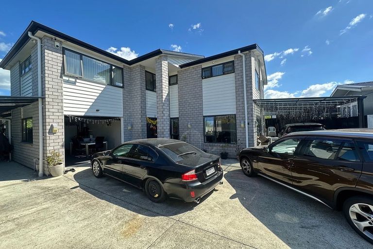 Photo of property in 8a Hallberry Road, Mangere East, Auckland, 2024