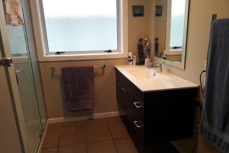 Photo of property in 95 Oakhampton Street, Hornby, Christchurch, 8042