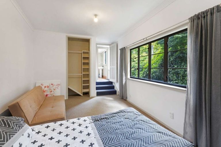 Photo of property in 47 Cameron Street, New Plymouth, 4310