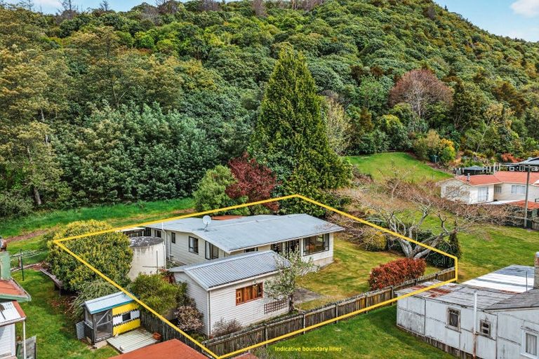 Photo of property in 3 Te Moho Street, Motuoapa, 3382