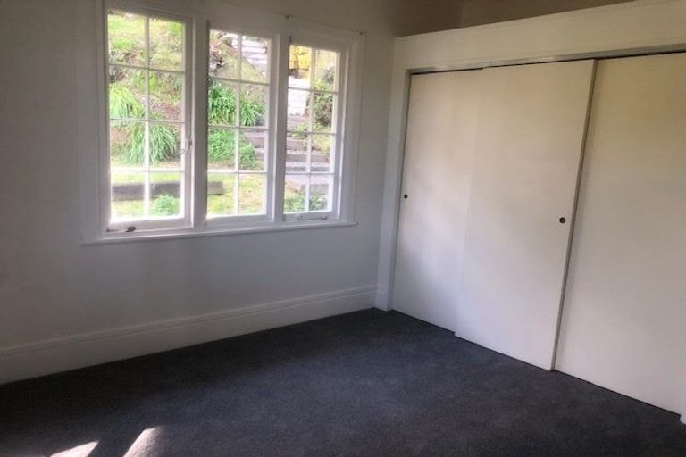 Photo of property in 51 Northland Road, Northland, Wellington, 6012