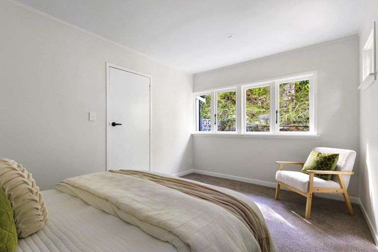 Photo of property in 7 Westhill Road, Point Howard, Lower Hutt, 5013