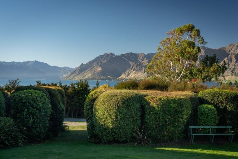Photo of property in 188 Lakeview Terrace, Lake Hawea, 9382