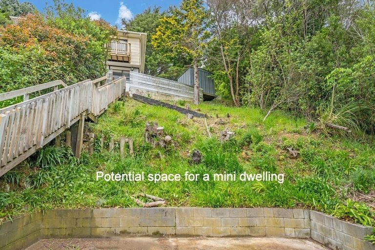 Photo of property in 19g Mahoe Street, Tawa, Wellington, 5028