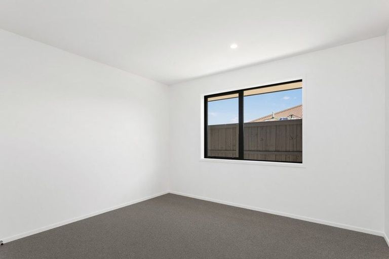 Photo of property in 6 Earl Way, Amberley, 7410