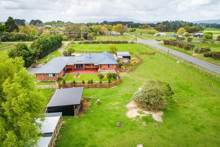 Photo of property in 339 Stoney Creek Road, Kelvin Grove, Palmerston North, 4470