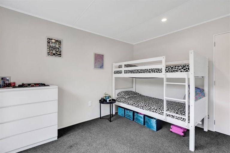 Photo of property in 8 Jade Place, Bell Block, New Plymouth, 4312