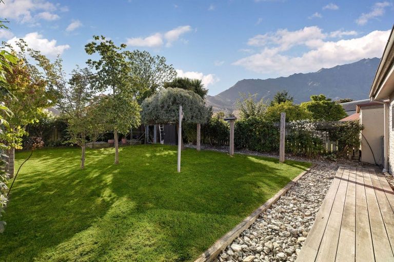 Photo of property in 8 Kawarau Place, Frankton, Queenstown, 9300