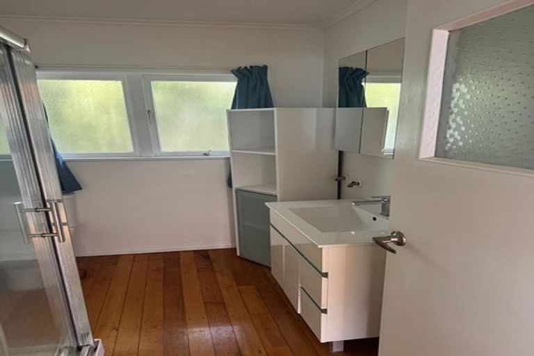Photo of property in 1/19a Seaview Terrace, Mount Albert, Auckland, 1025