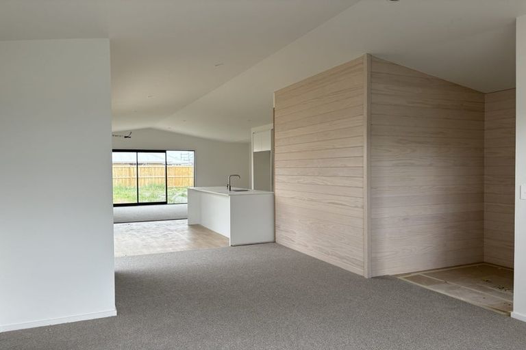 Photo of property in 29 Harlequin Drive, Rolleston, 7614