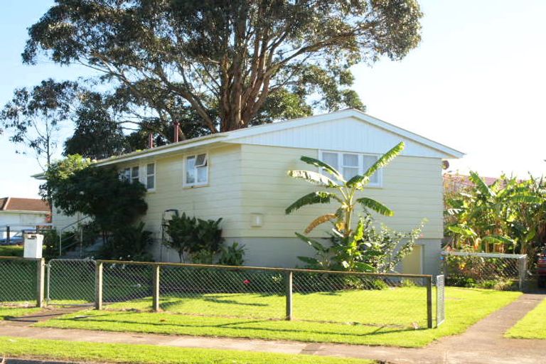 Photo of property in 89 Ferguson Street, Mangere East, Auckland, 2024