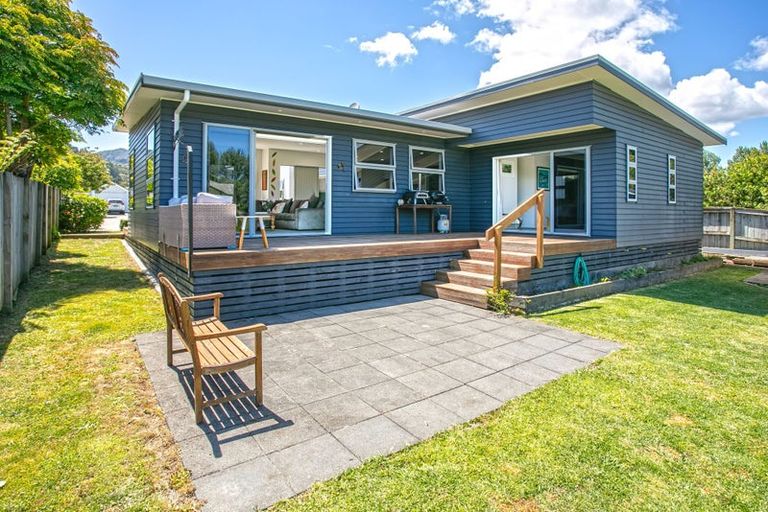Photo of property in 147 Golden Shore Place, Coromandel, 3506