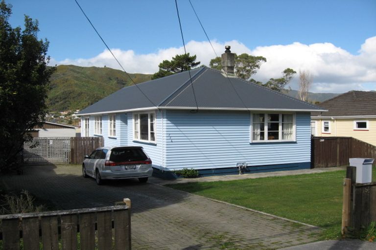 Photo of property in 134 Wellington Road, Wainuiomata, Lower Hutt, 5014