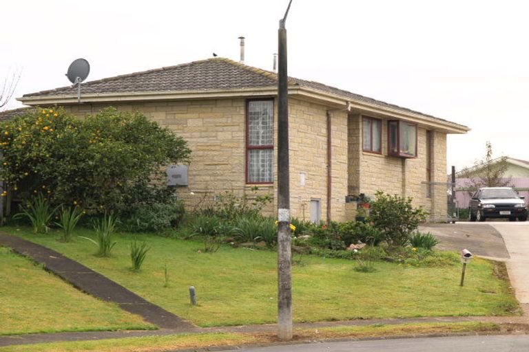 Photo of property in 8 Bodmin Place, Mangere East, Auckland, 2024