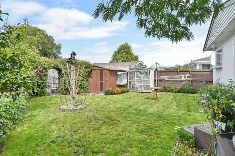 Photo of property in 80 Akaroa Street, Kaiapoi, 7630