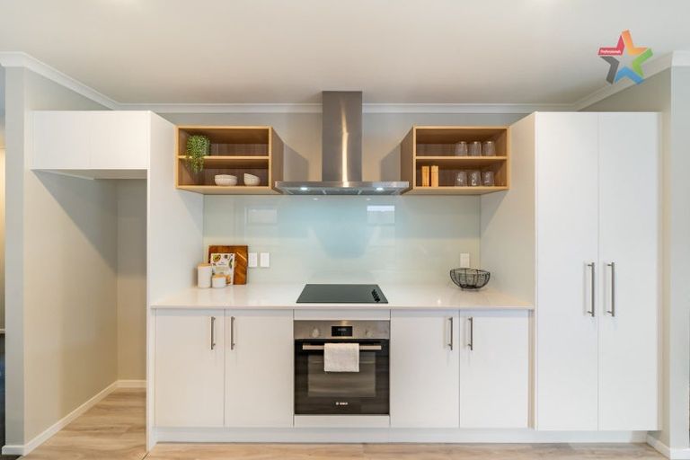 Photo of property in 30 Te Ara O Roimata, Wainuiomata, Lower Hutt, 5014