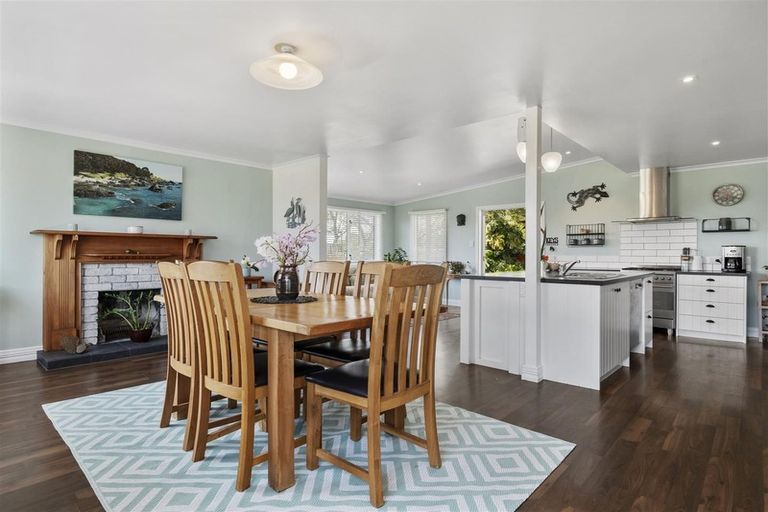 Photo of property in 50 Lee Street, Te Puke, 3119