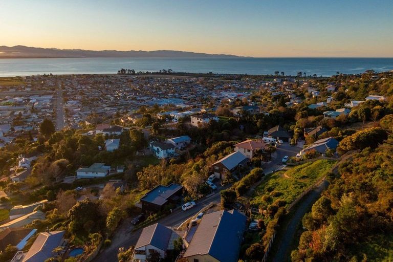 Photo of property in 4 Kamahi Way, Tahunanui, Nelson, 7011