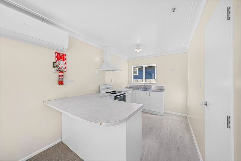 Photo of property in 49b Bay Street, Red Beach, 0932