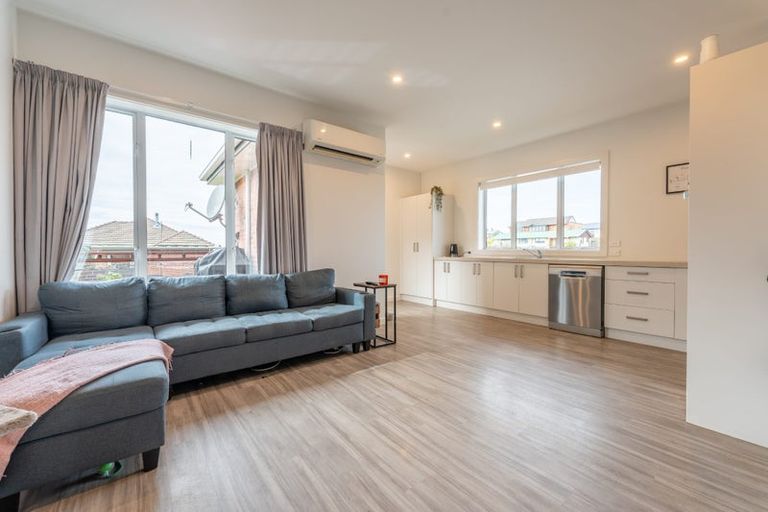 Photo of property in 12 Livingstone Street, West End, Timaru, 7910