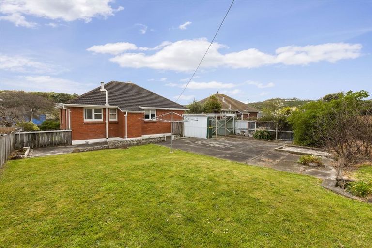 Photo of property in 4 Brown Grove, Ranui, Porirua, 5024